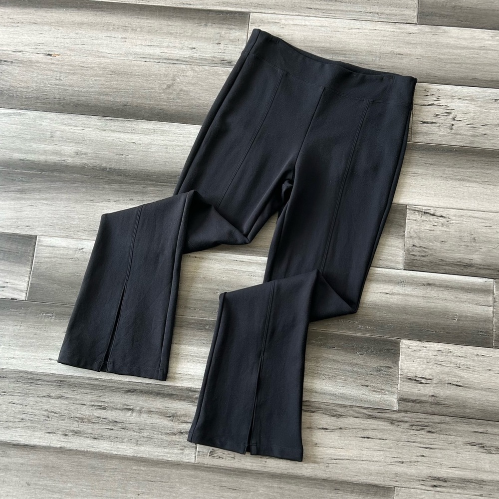 Cabi Black Tuxedo Flegging High Rise Flared Leggings w/ Split Hem - Picture 2 of 8